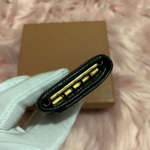 Authentic Louis Vuitton Epi Black Key Holder - Picture 4 of 6